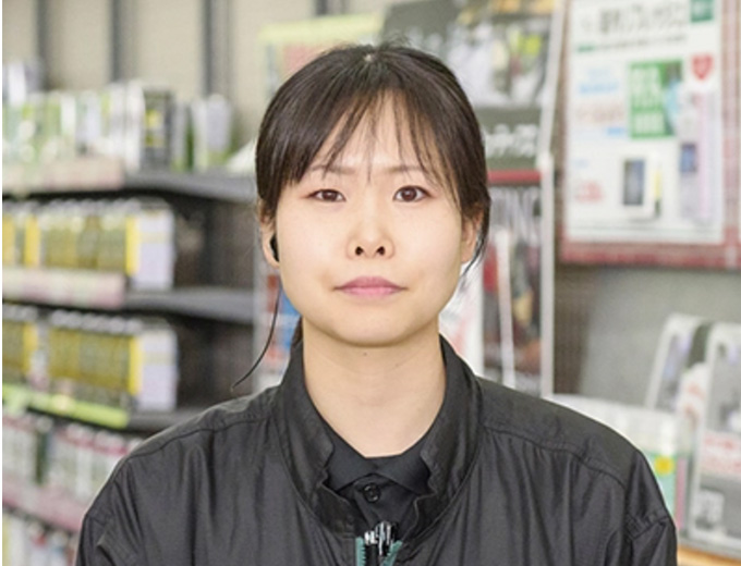 先輩社員